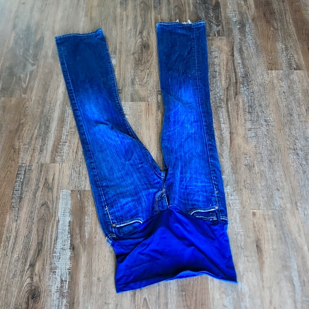 A pea in the pod maternity jeans size 27, 34 leg